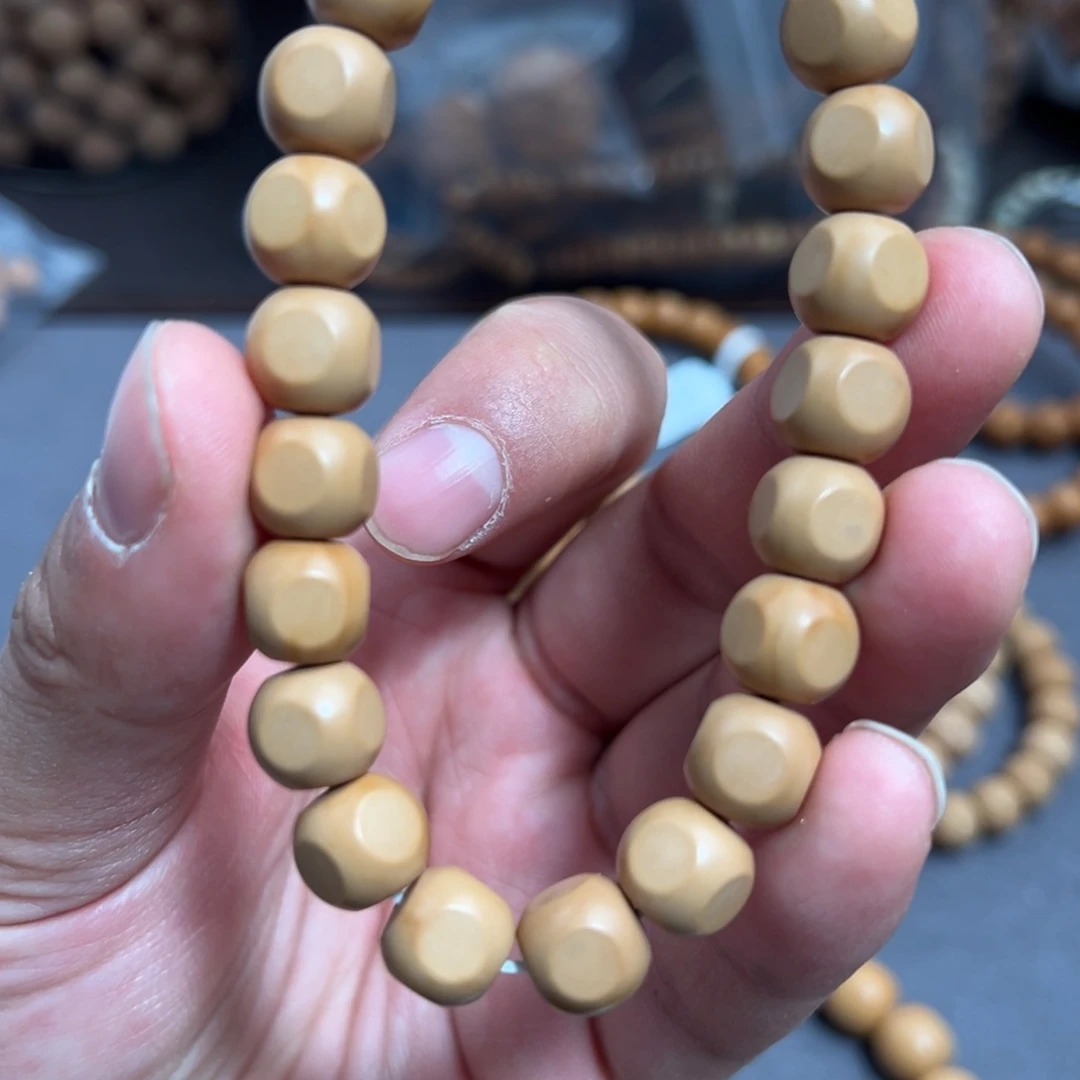 猴头核桃吊坠六方