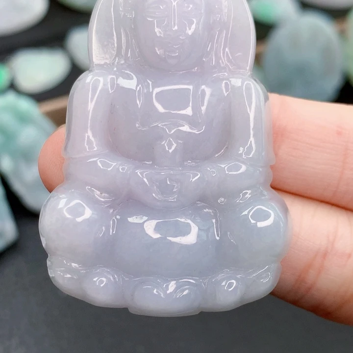 颈饰未镶嵌翡翠观音