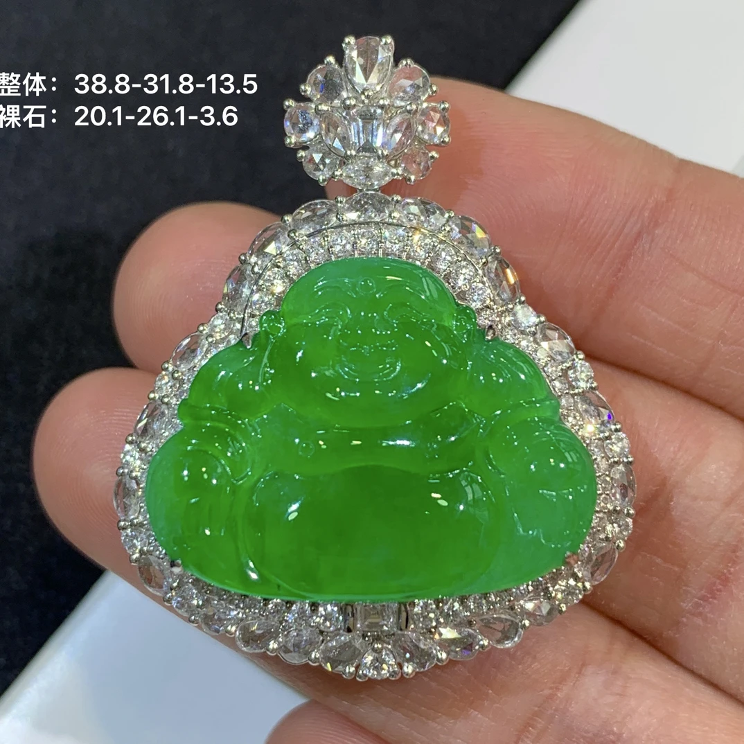 满绿正阳绿大佛公翡翠吊坠