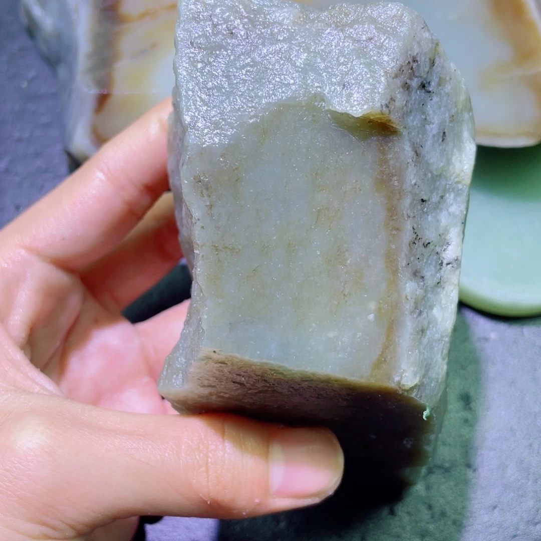 和田玉未镶嵌珠宝半成品