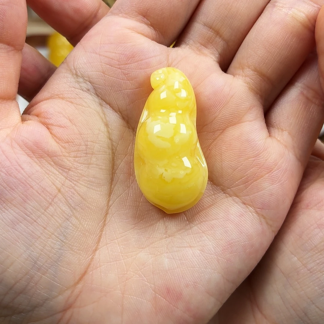 蜜蜡未镶嵌颈饰焦皮浓蜡妖花福豆