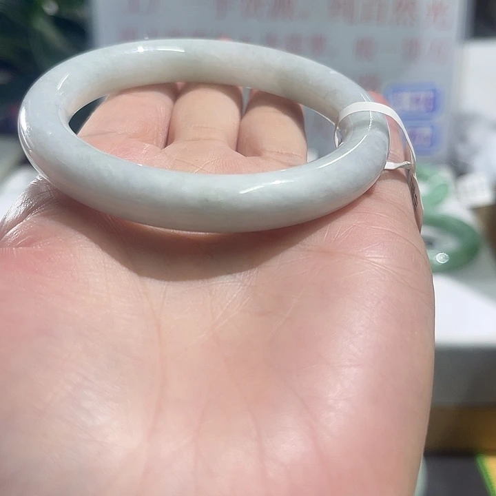 翡翠未镶嵌手镯纯天然缅甸翡翠手镯