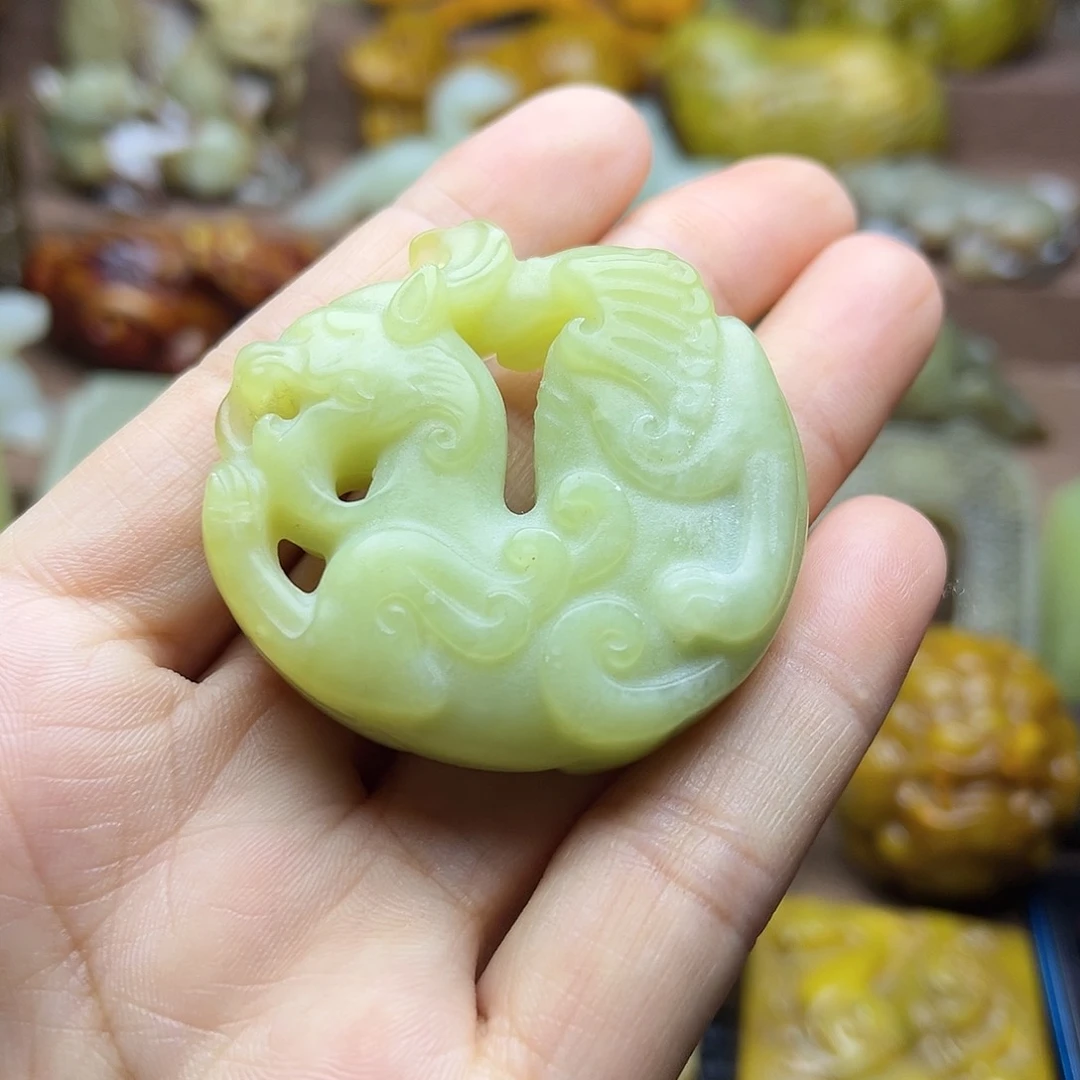 白玉菩提吊坠128。。