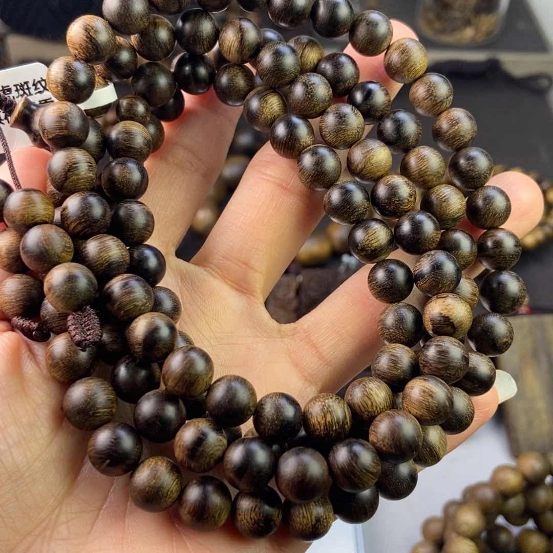 沉香手串改**己越南芽庄瘤疤白