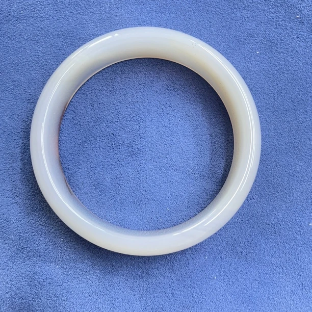 【余公子】玛瑙手镯编号17 圈口58