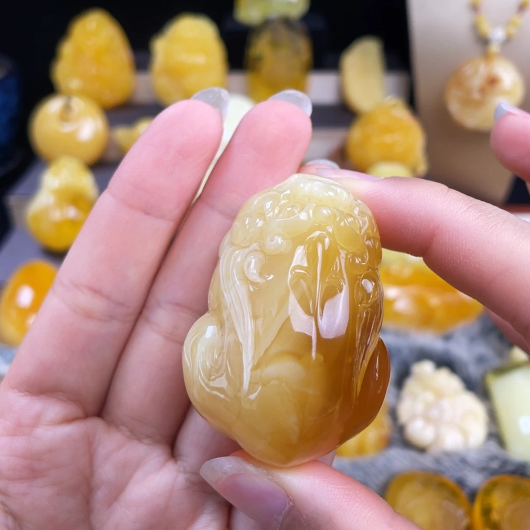 【闪购商品】未镶嵌琥珀珠宝奇石