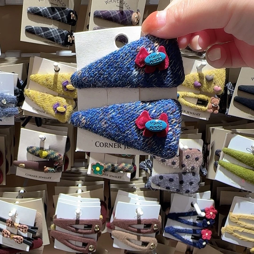 皮质非金属小狗拜拜