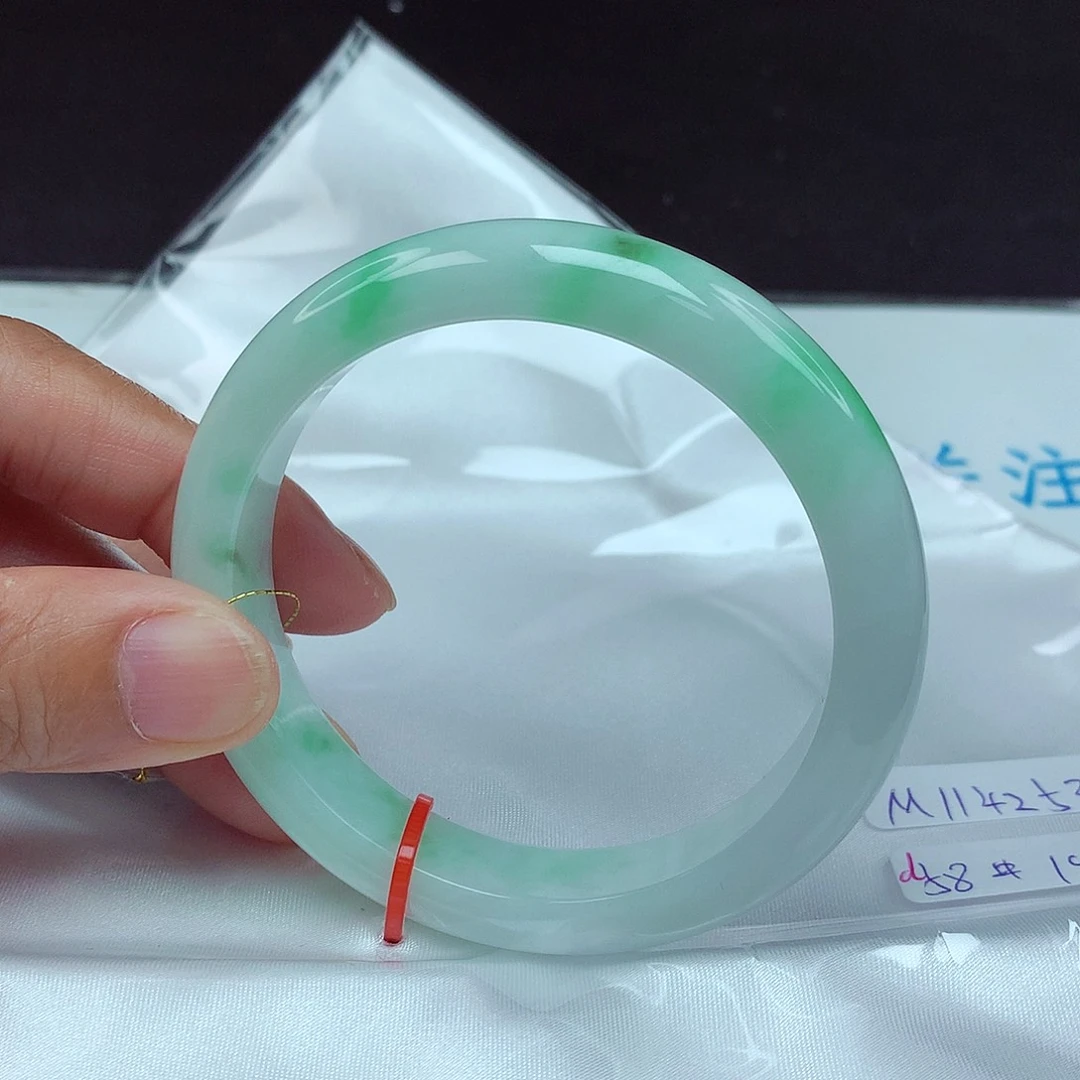 翡翠未镶嵌手镯58圈4253