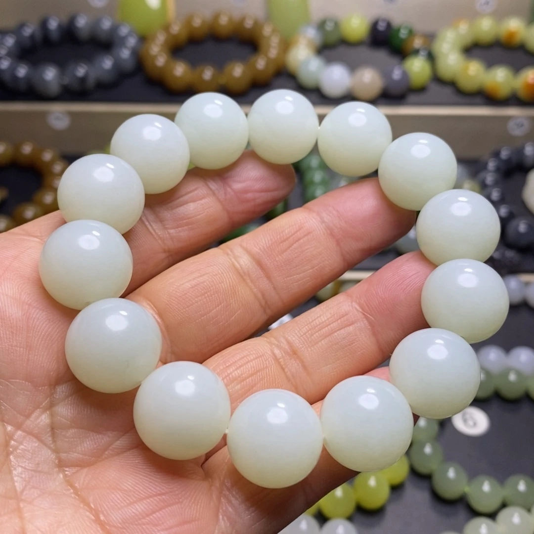 和田玉手串未镶嵌