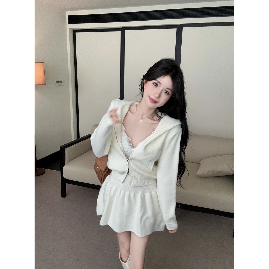 轻氧素颜套装12针蓬松极简慵懒感毛衣开衫半身裙套装显瘦气质高腰