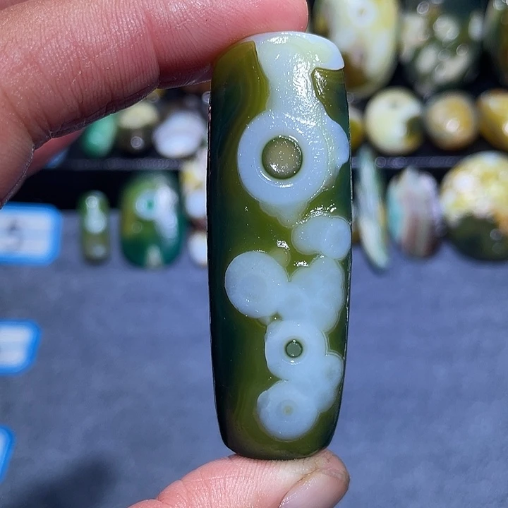 玛瑙/玉髓未镶嵌珠宝奇石