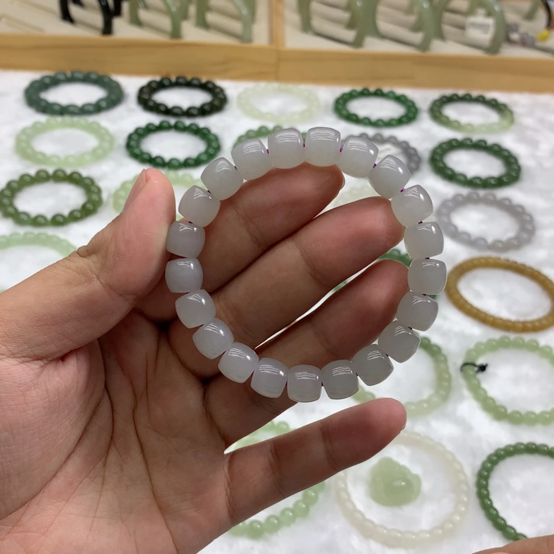 未镶嵌手串和田玉（直切冰烟紫10）