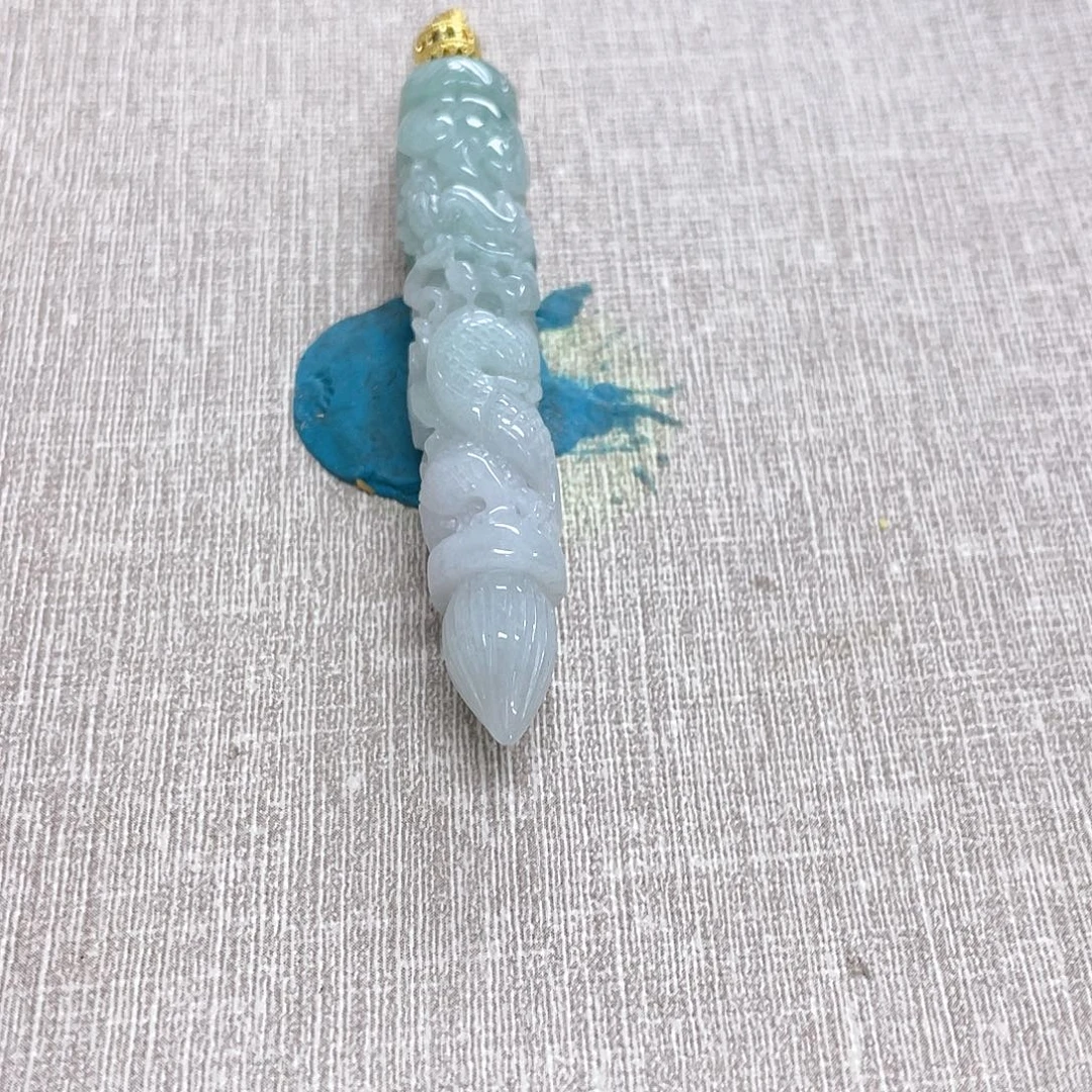 翡翠未镶嵌颈饰中华龙笔