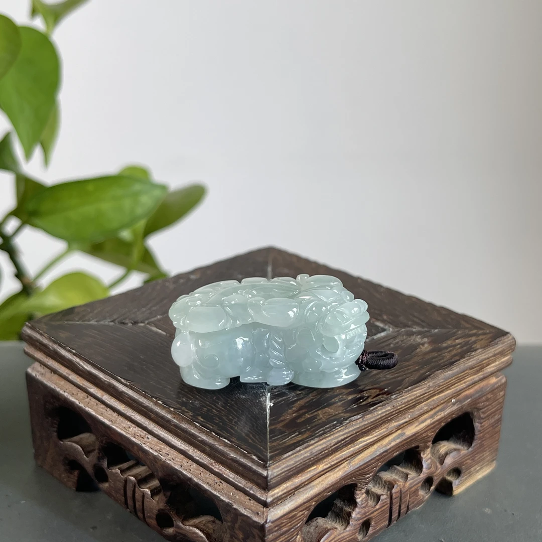 JCA15-61 天然缅甸A货翡翠  貔貅