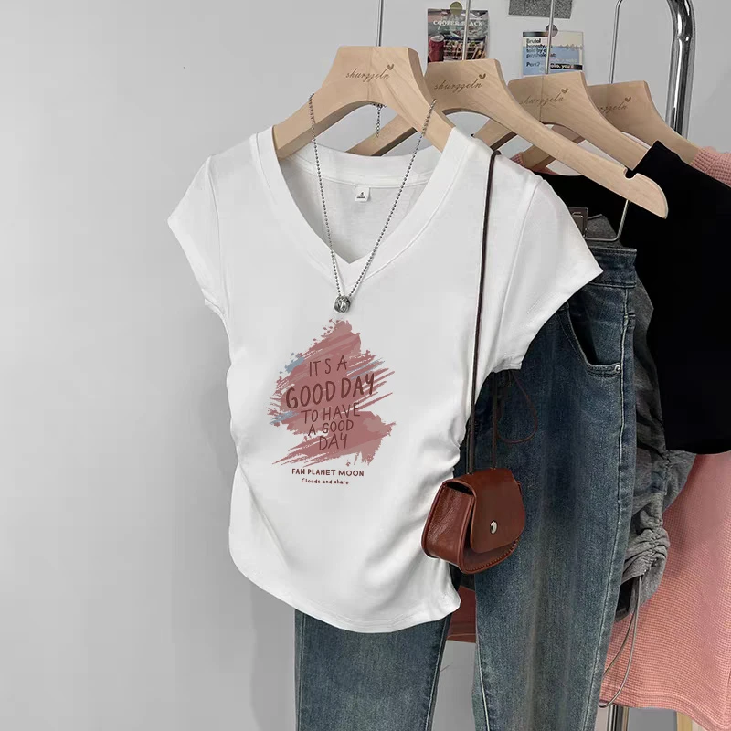 日常通勤外穿收腰V领短袖t恤女夏季可外穿修身型时髦显瘦减龄上衣