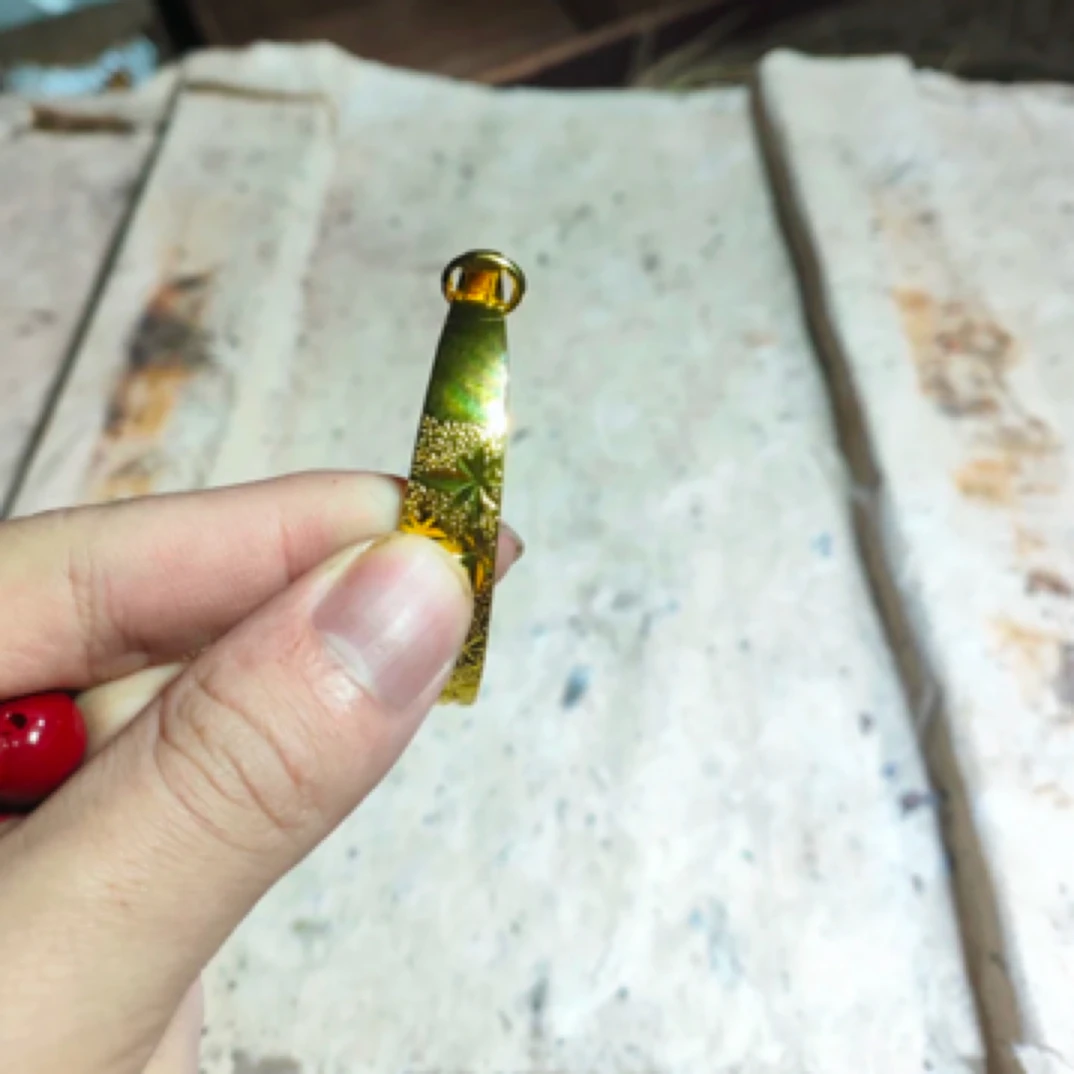 精选家居摆件 精选家居摆件 黄戒指 仿古家居摆件