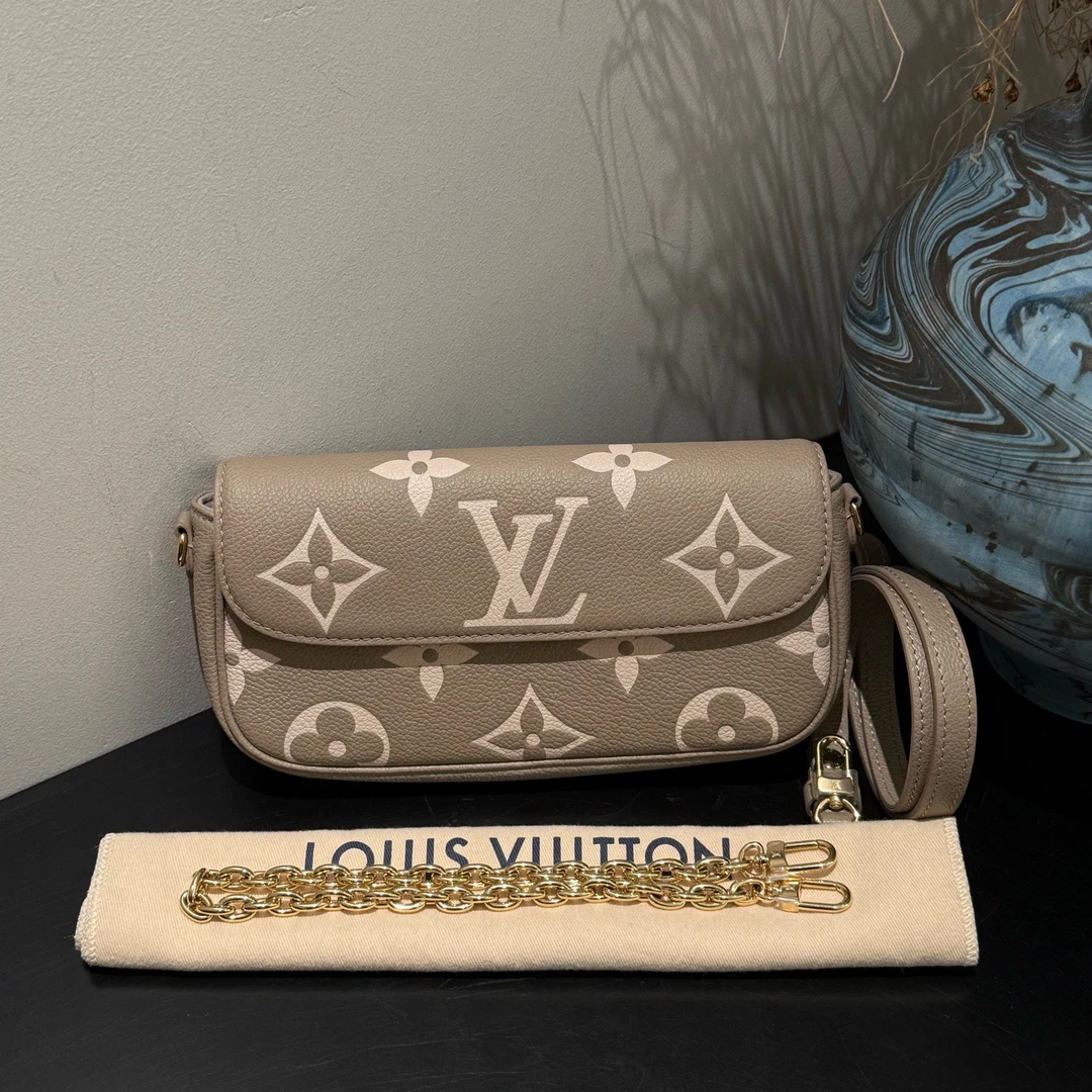 95新 LouisVuitton/路易威登 大象灰全皮ivy 单肩斜挎包17939382