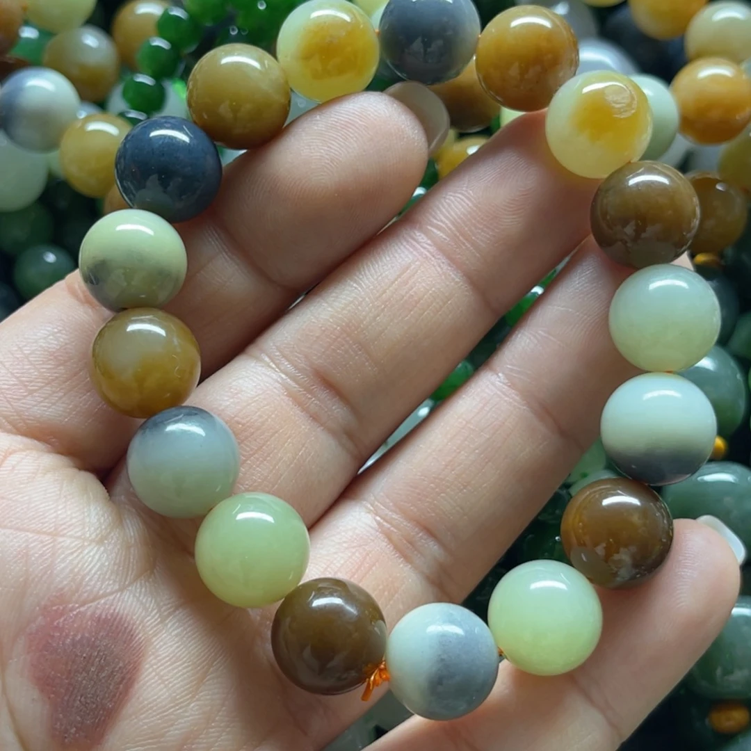 和田玉手链未镶嵌多样性