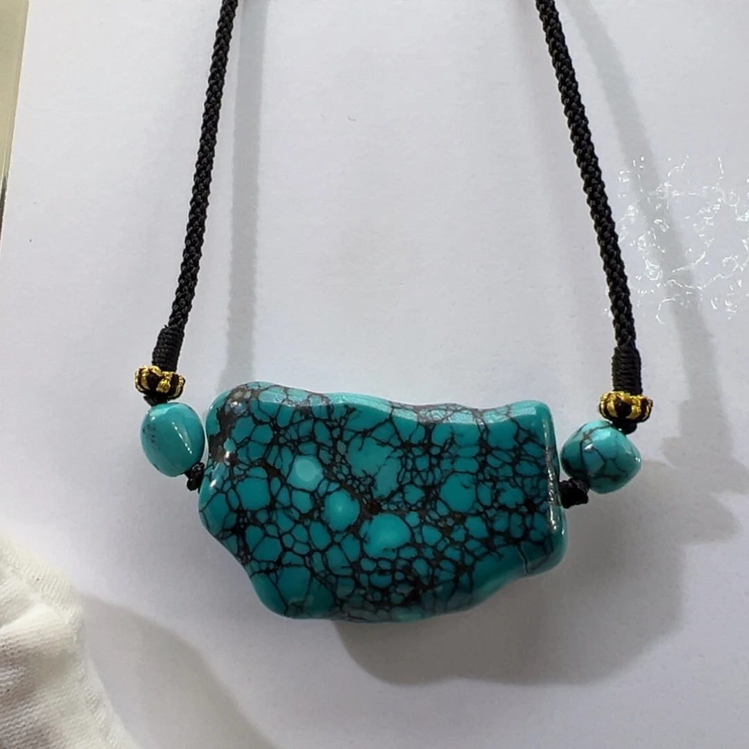 绿松石未镶嵌挂件