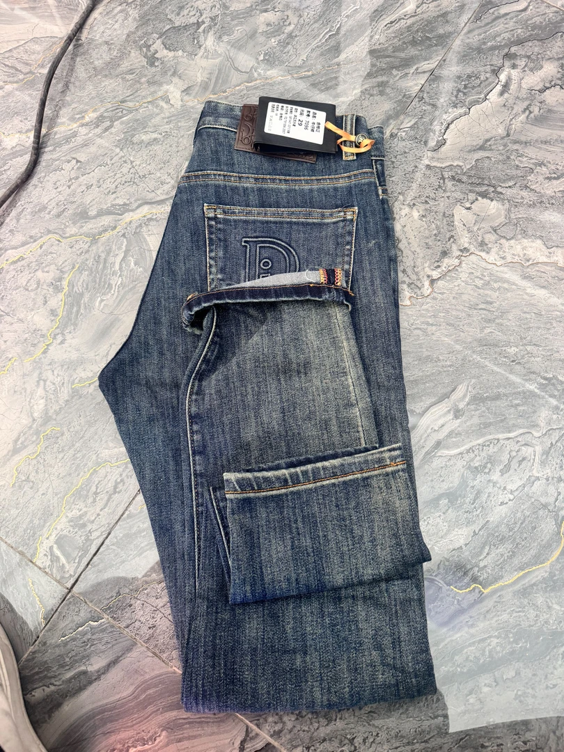 7096男士时尚牛仔裤裤子