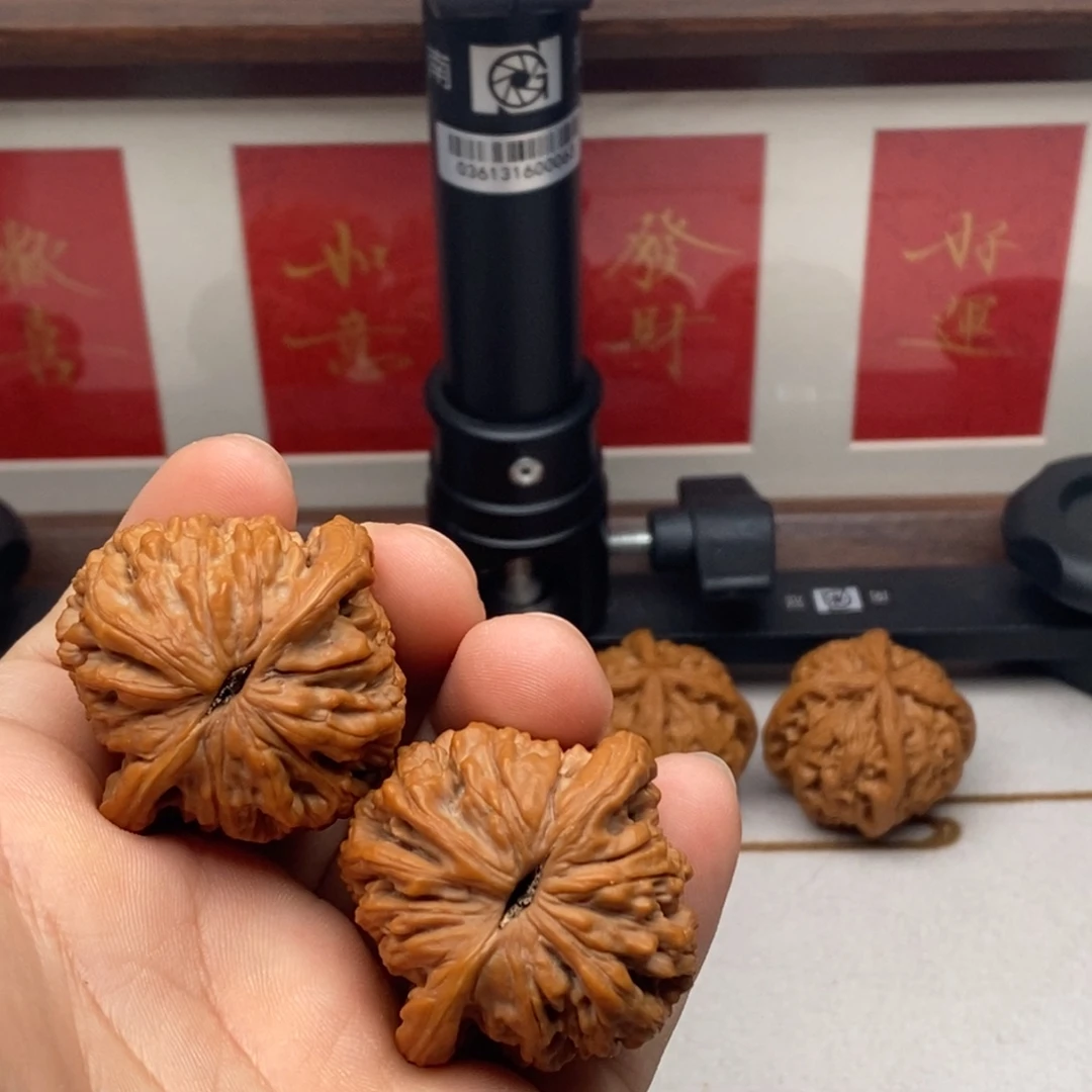 燊***核桃精致麦穗虎头