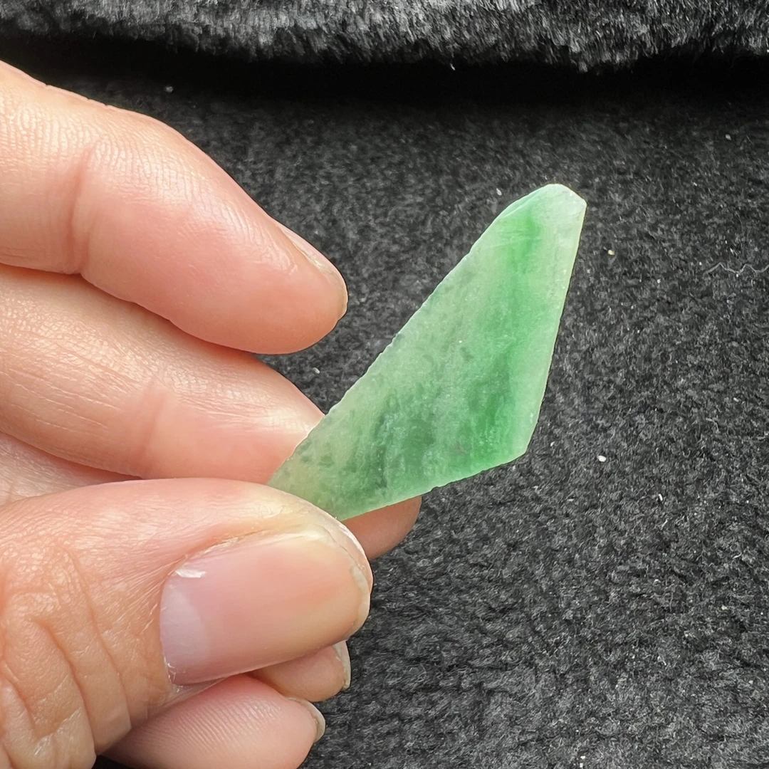 缅甸翡翠A货色料