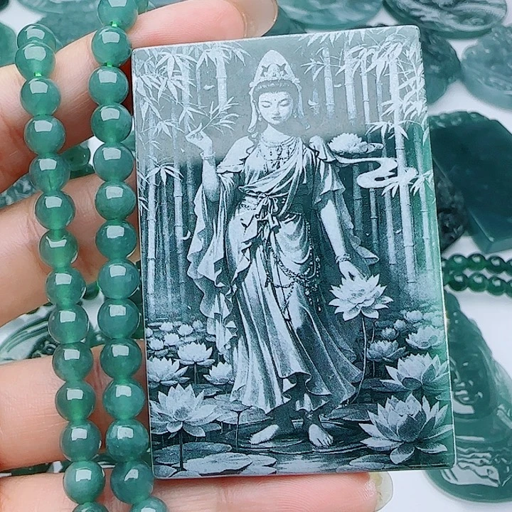 翡翠未镶嵌颈饰多样性发货天然的A货翡翠