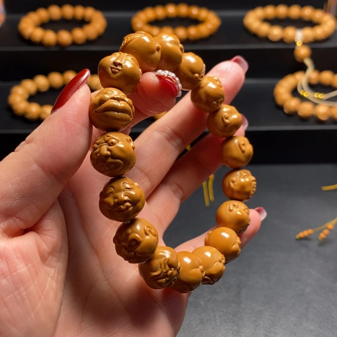 猴头核桃手串漫画百态