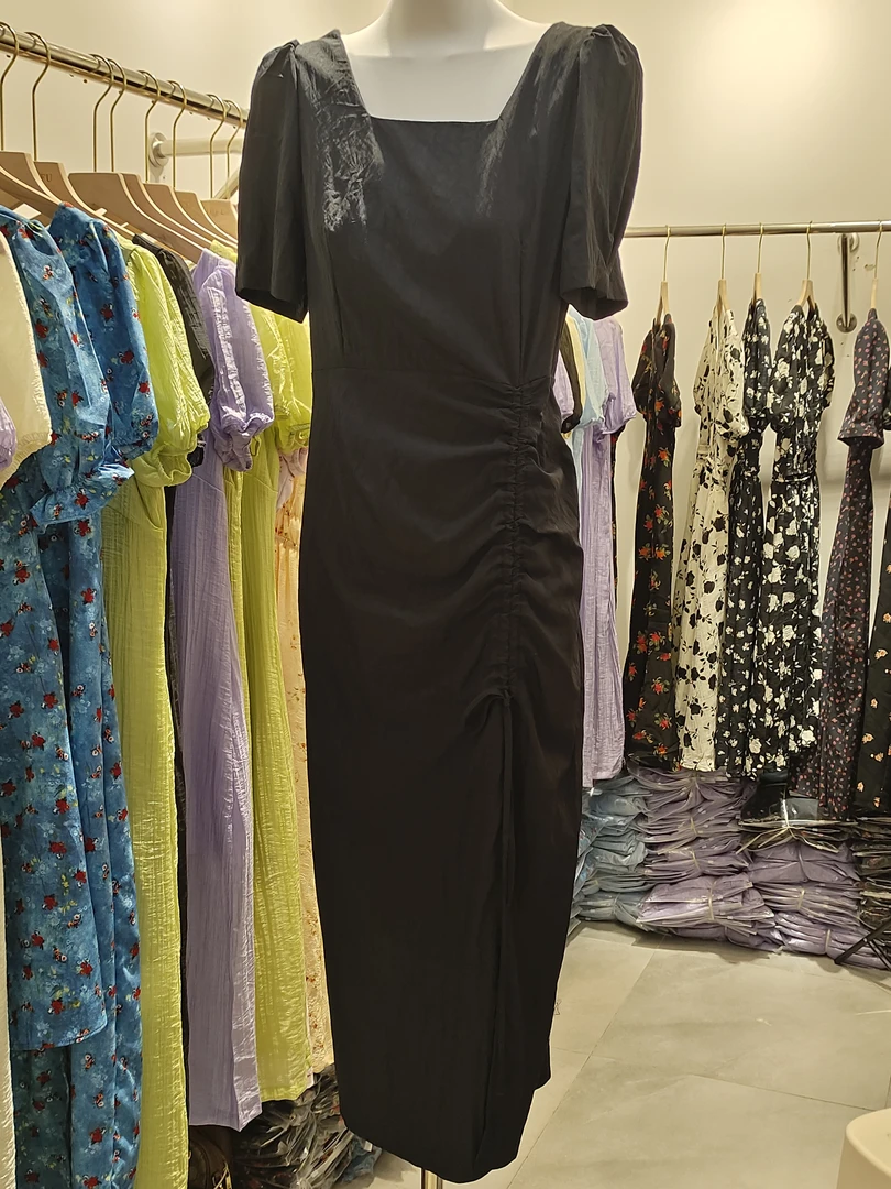 夏季新款气质显瘦抽绳开叉设计感女式连衣裙