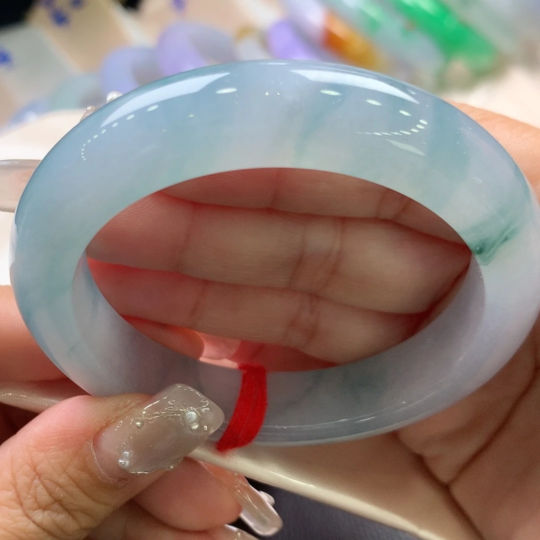 翡翠未镶嵌手镯54.6正圈