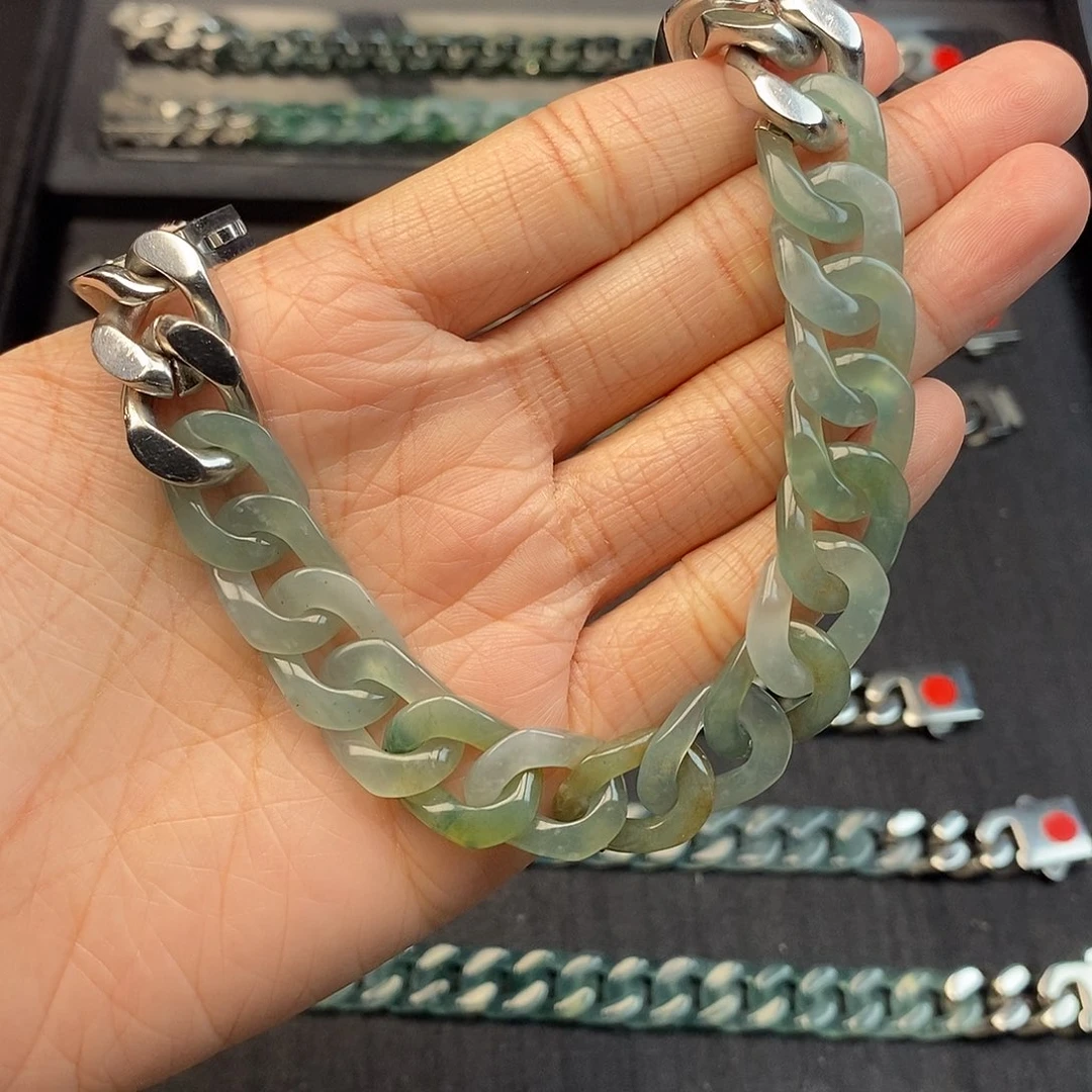 锦***狸翡翠未镶嵌手链翡翠手链