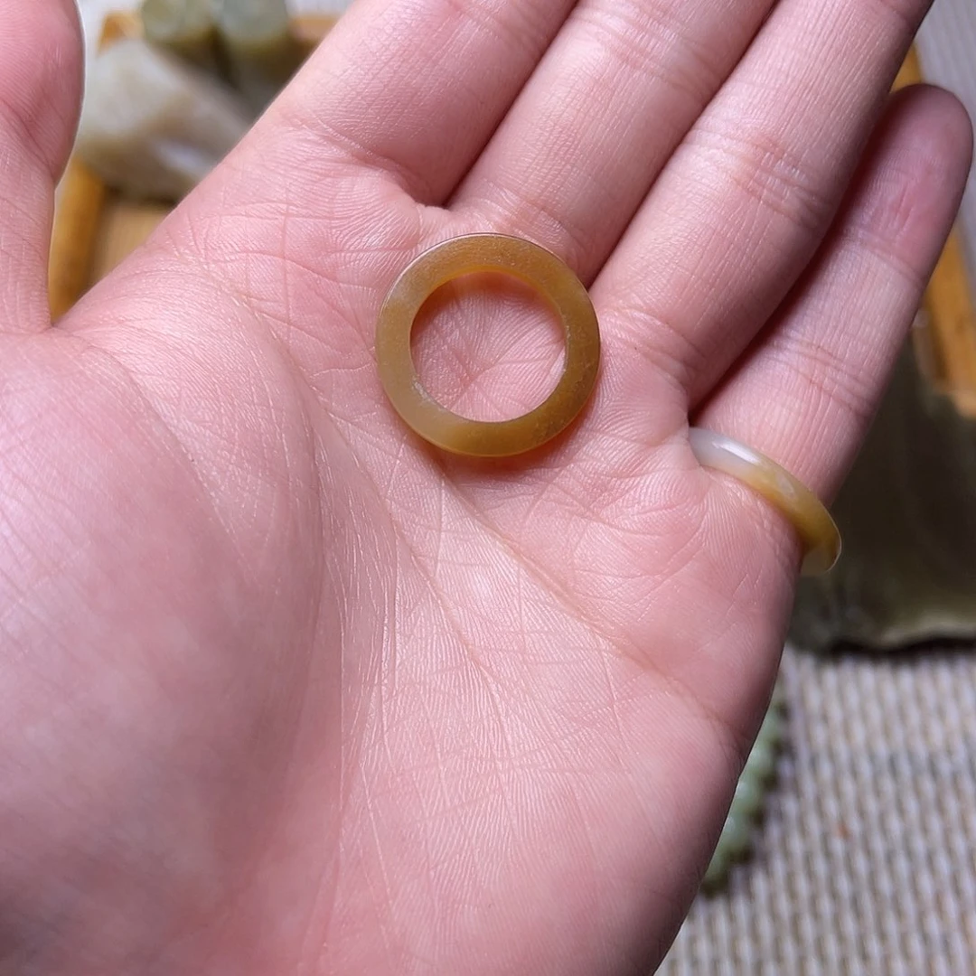 未镶嵌和田玉车挂