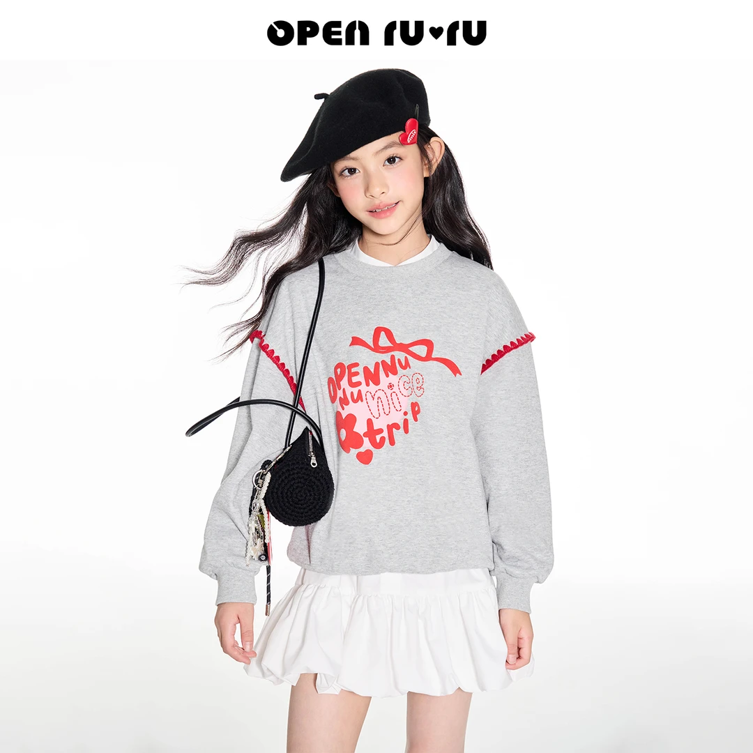 Opennunu女童爱心印花长袖卫衣秋季贝壳绣设计感圆领百搭上衣