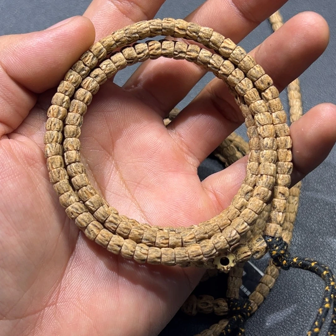 柏香籽/百香籽吊坠B22