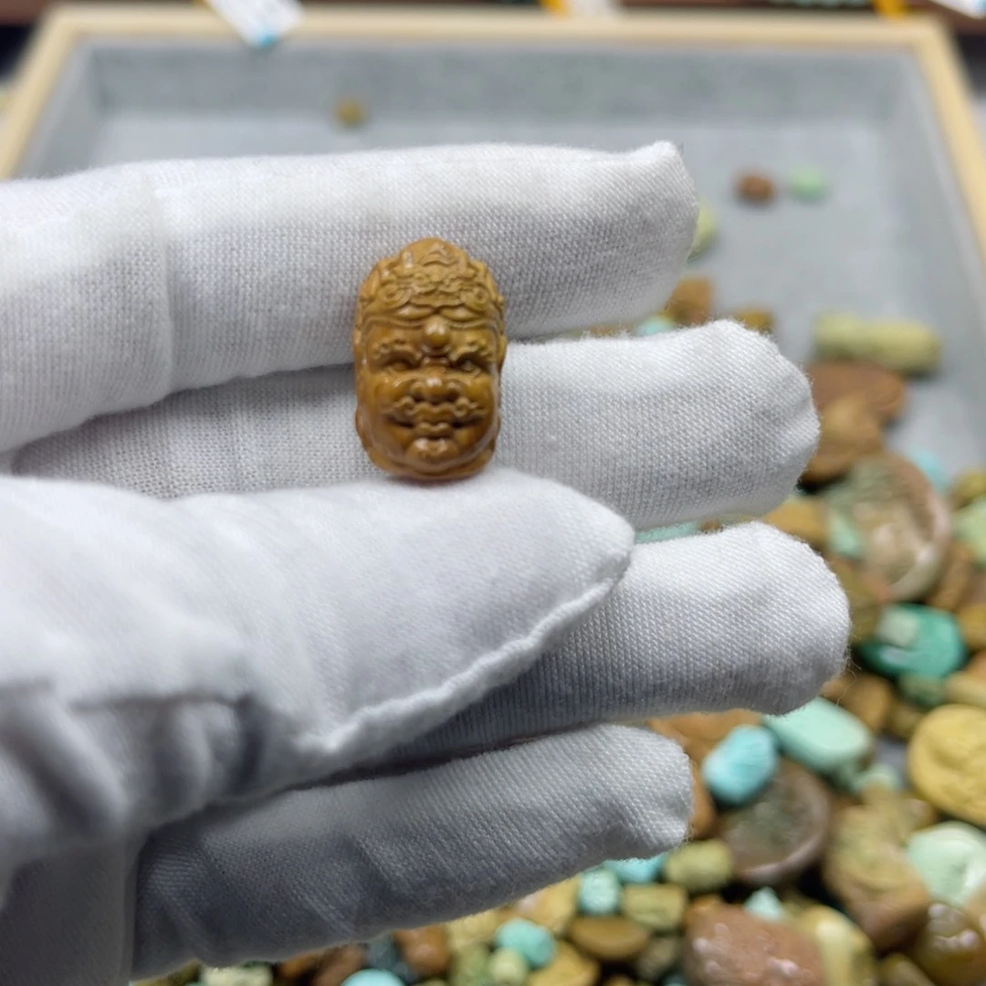 绿松石挂件未镶嵌