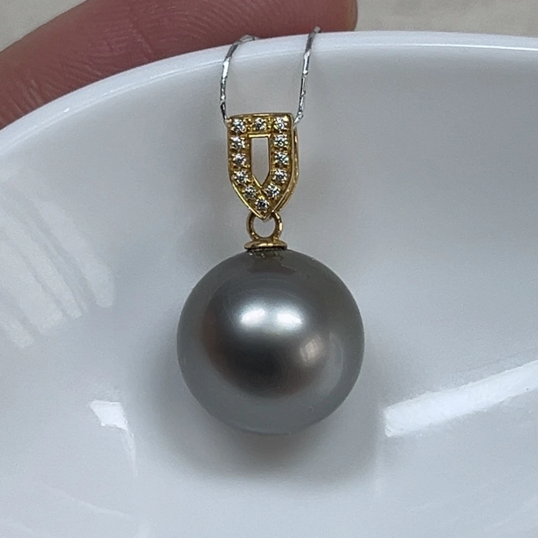 海水珍珠颈饰18K金镶嵌11.8mm