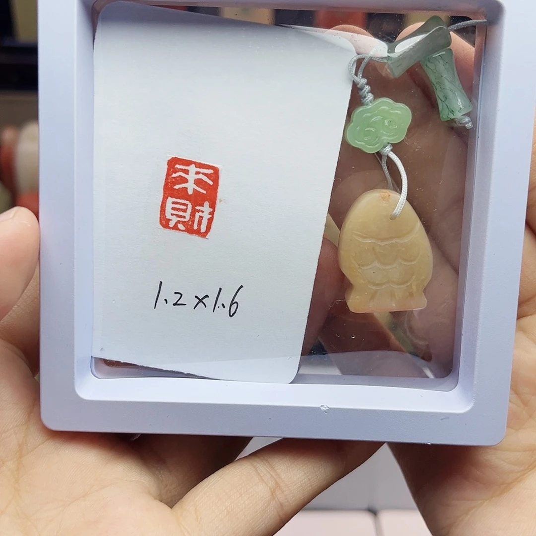 寿山石印石1.2×1.6来财 精品老挝 手工篆刻
