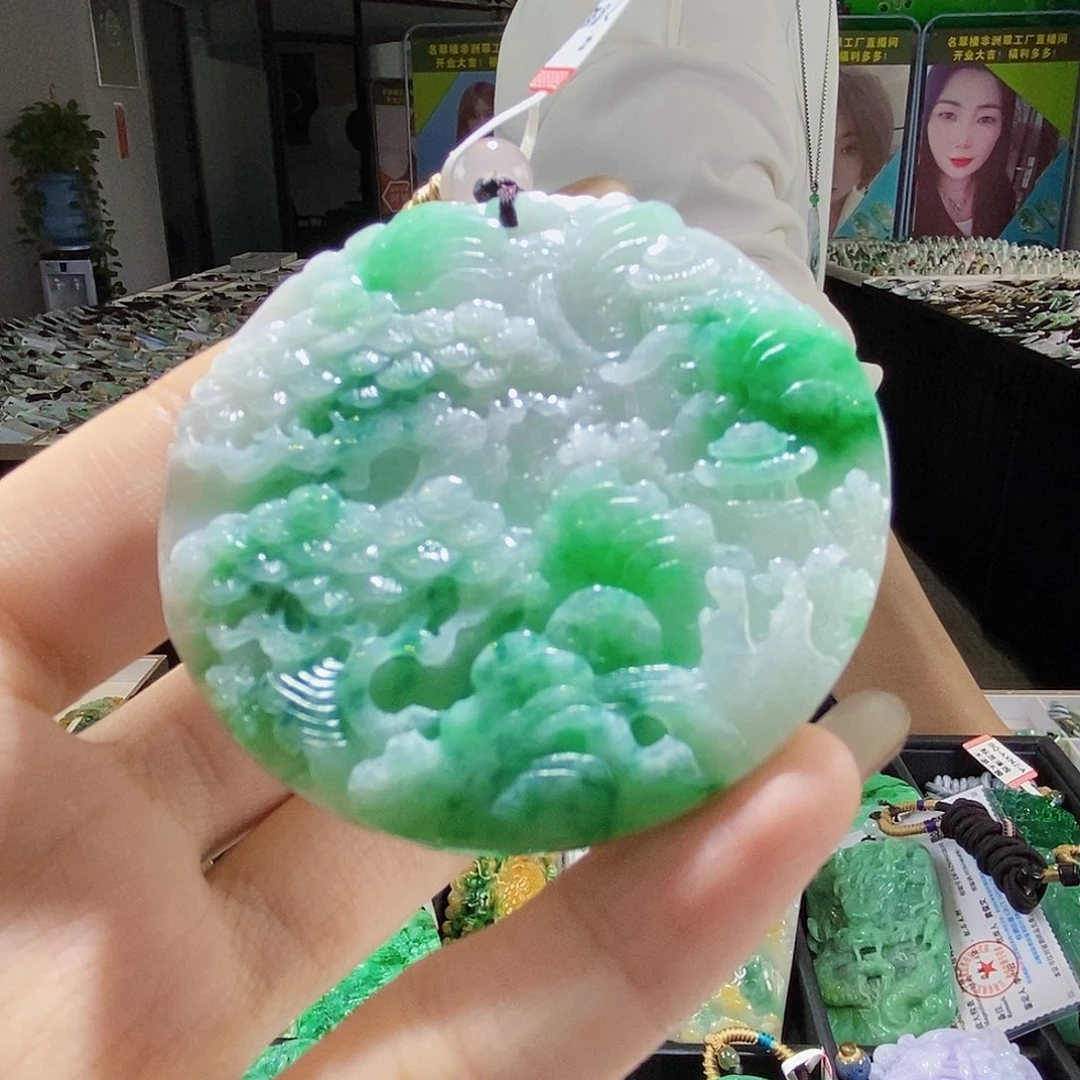 颈饰未镶嵌翡翠翡翠
