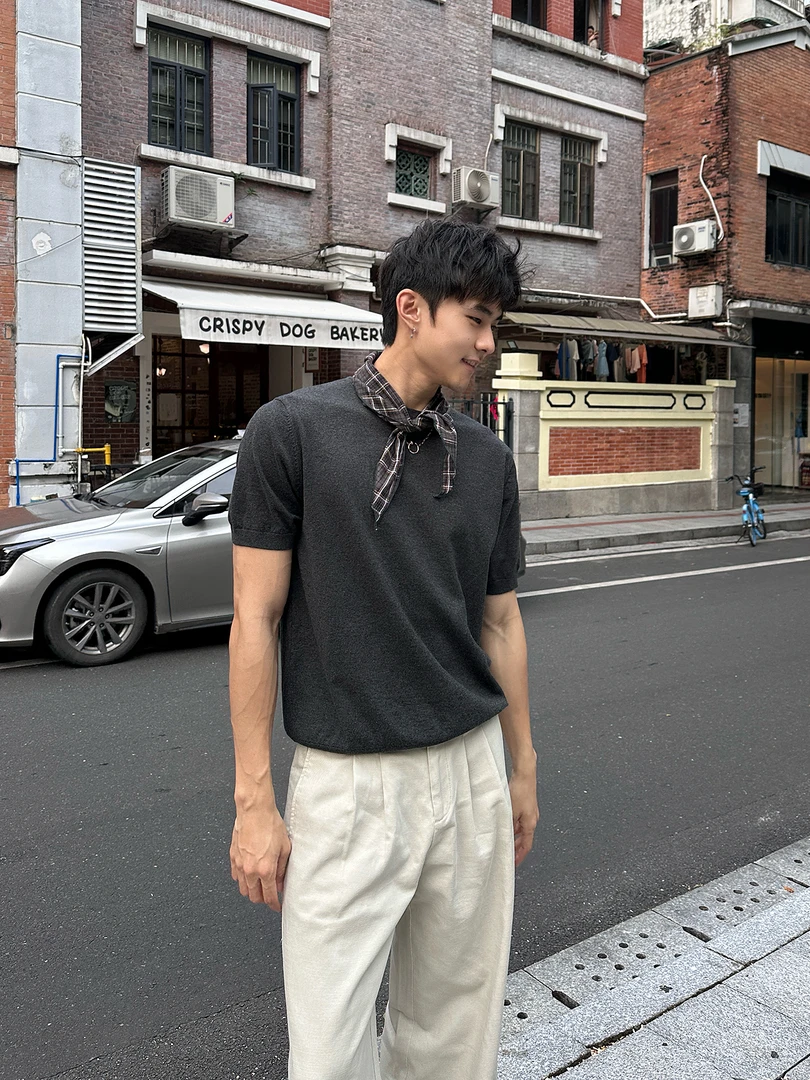 【Min Min】Bloom Studio复古针织休闲简约高级百搭慵懒男修身上衣