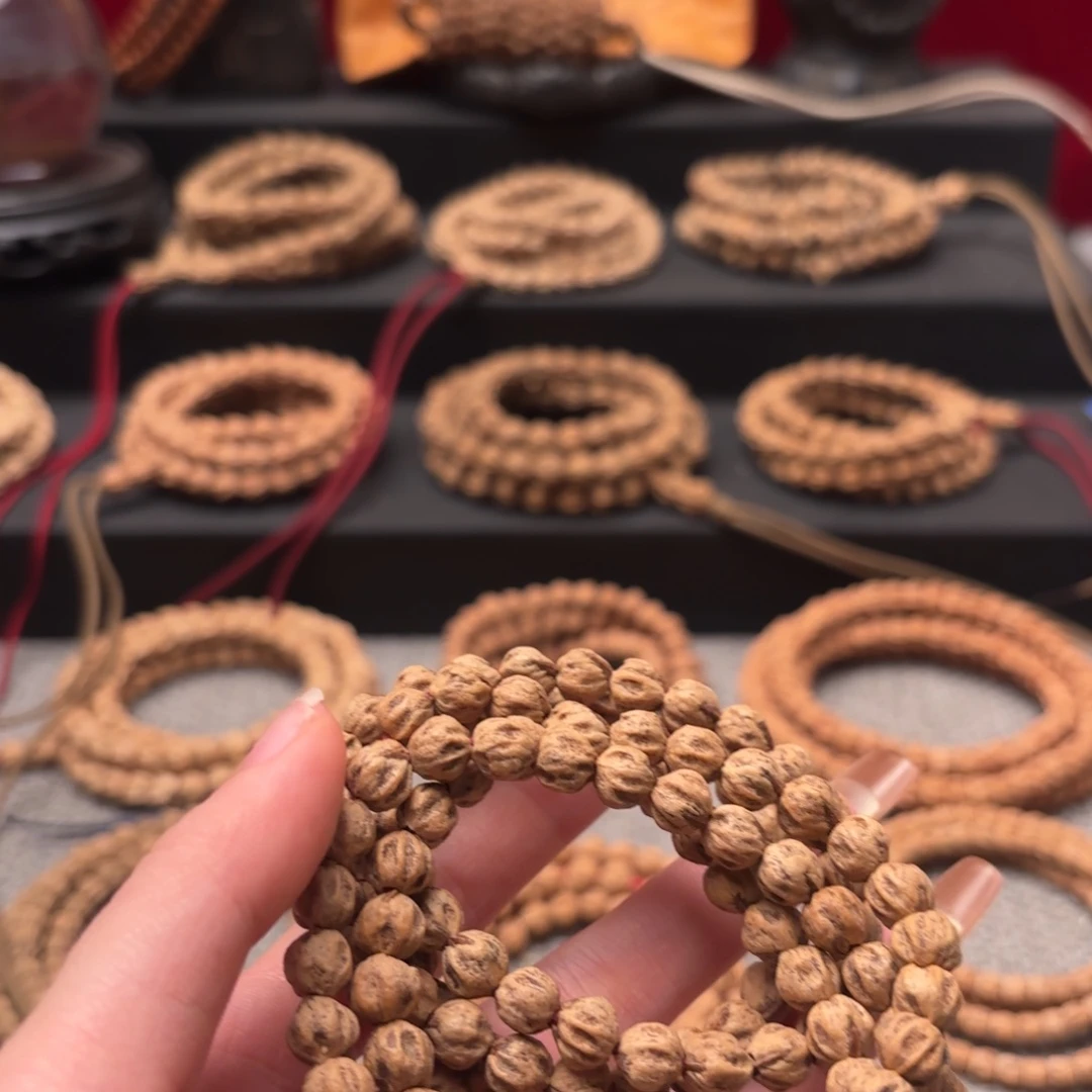 龍***一吊坠柏香籽/百香籽