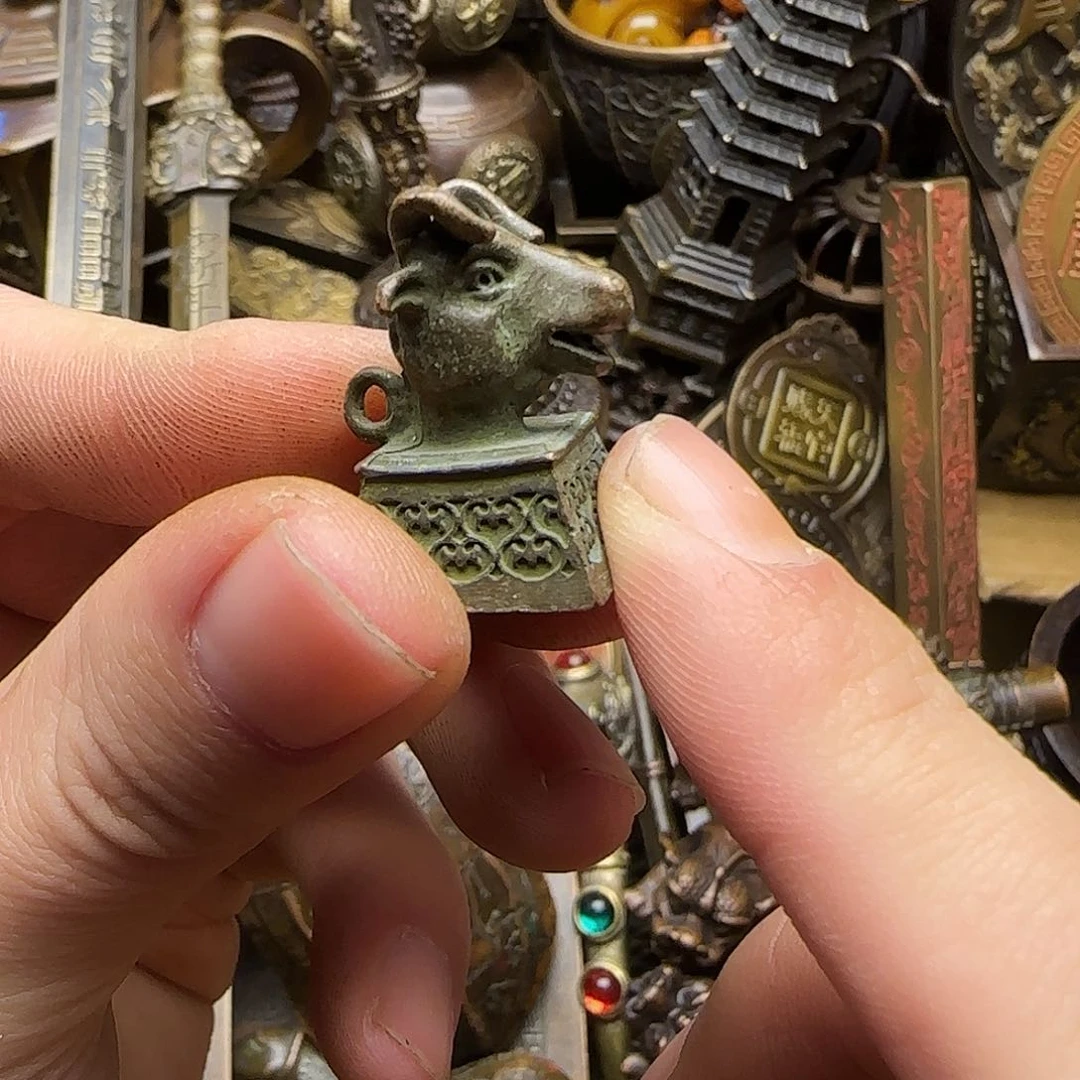 铜吞吞吐吐吞吞吐吐