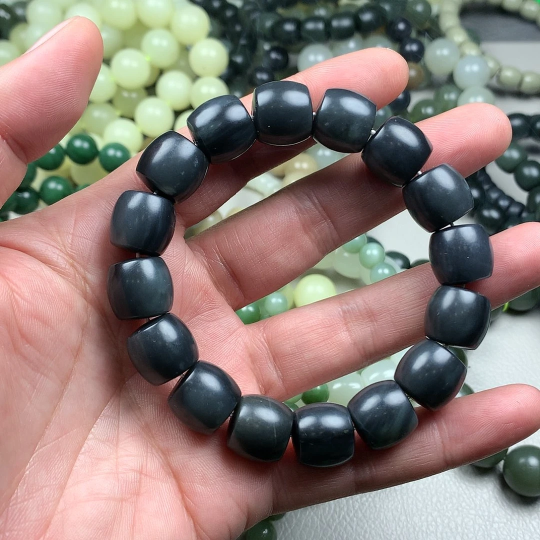 和田玉手链未镶嵌