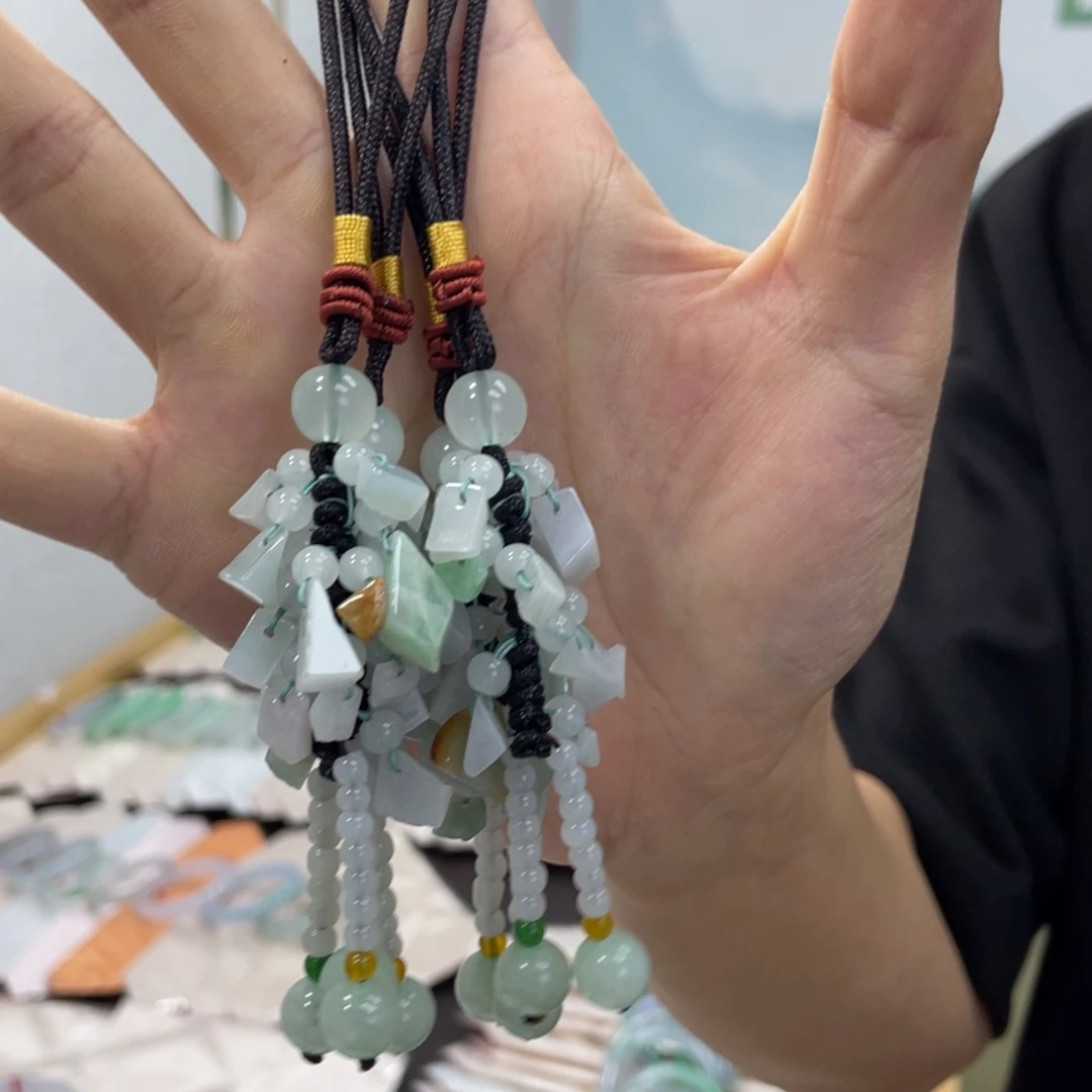 翡翠未镶嵌挂件翡翠