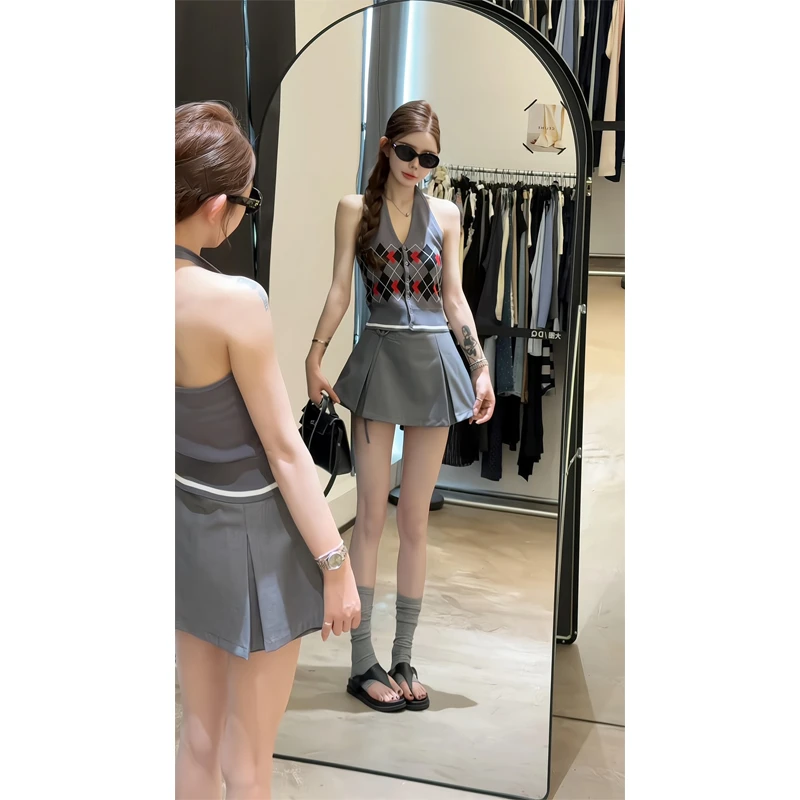 韩系复古学院风菱块挂脖针织背心女夏季新款高腰显瘦百褶半身裙子