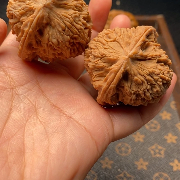 把件文玩核桃高炮拉丝45尺