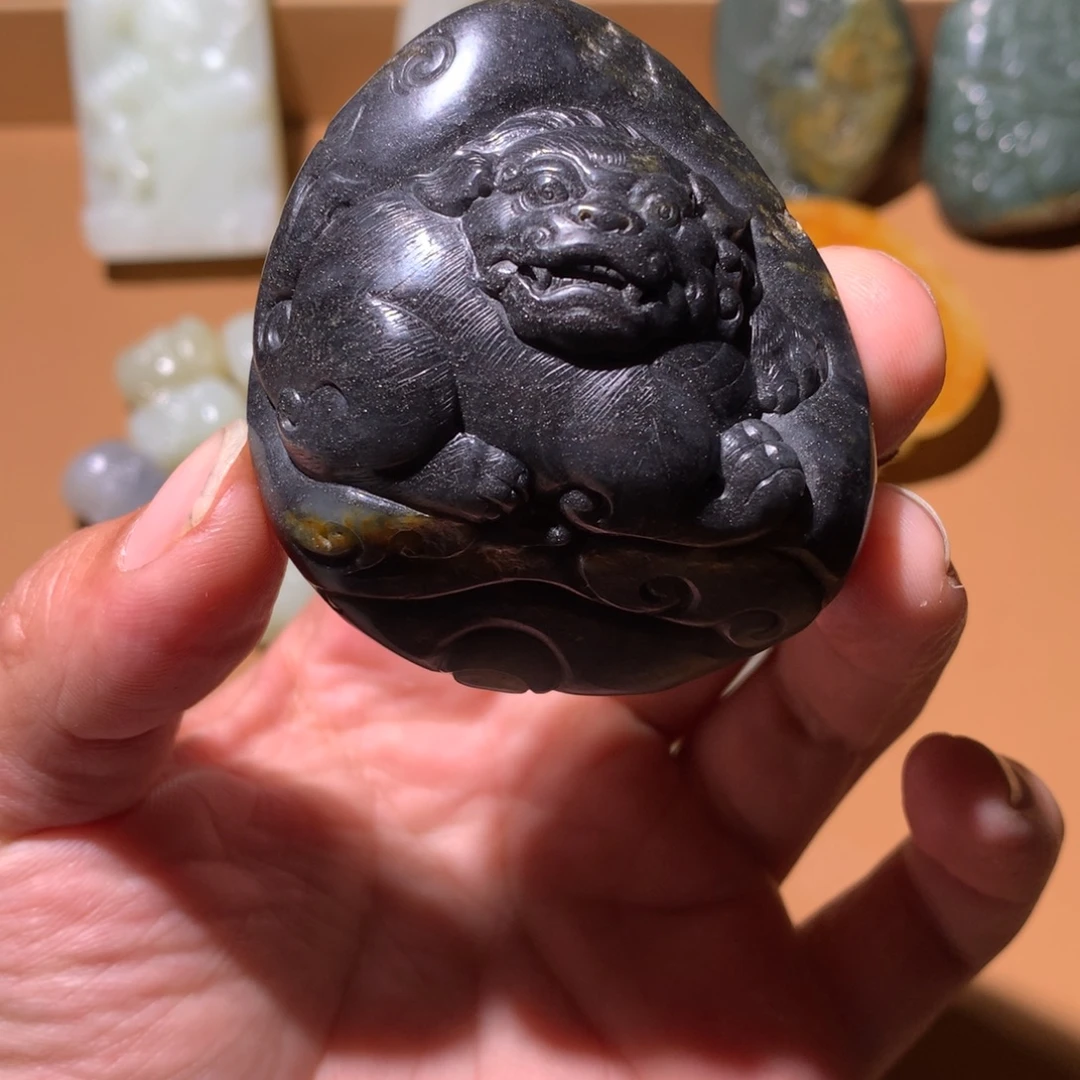 和田玉（糖玉）未镶嵌挂件