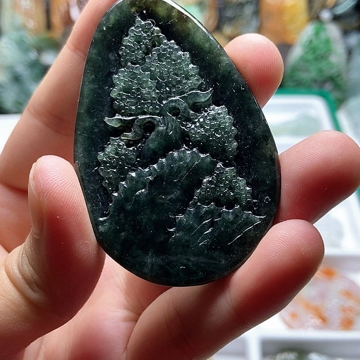 颈饰未镶嵌翡翠翡翠a货