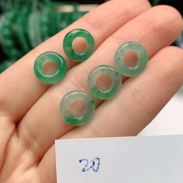 石英质玉颈饰未镶嵌喵*