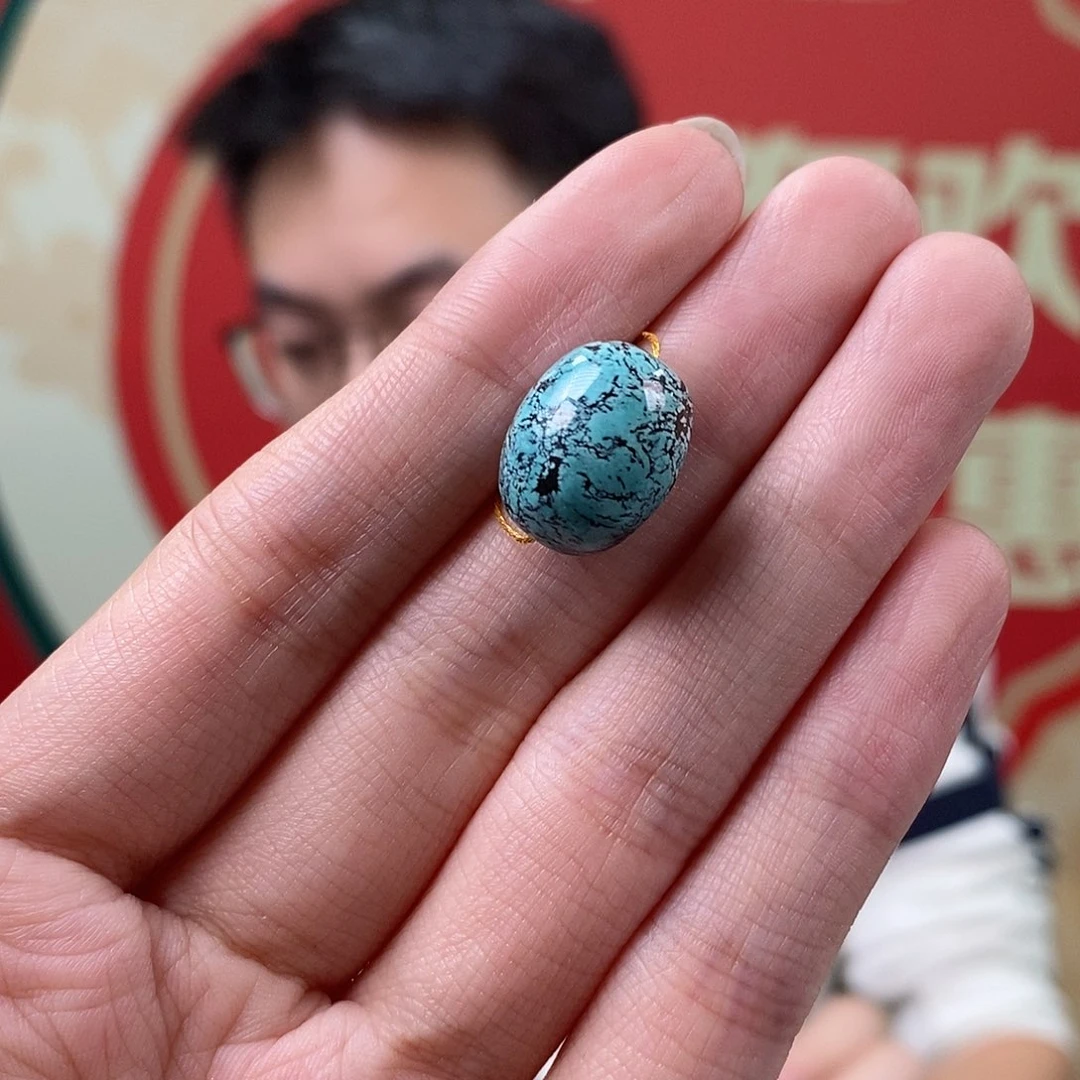 绿松石未镶嵌挂件