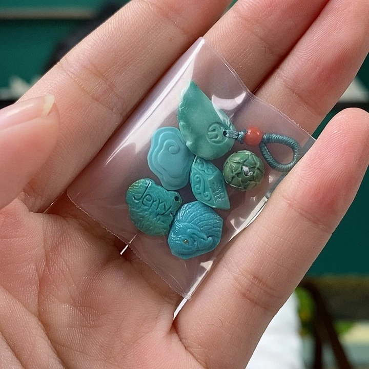 绿松石未镶嵌珠宝奇石